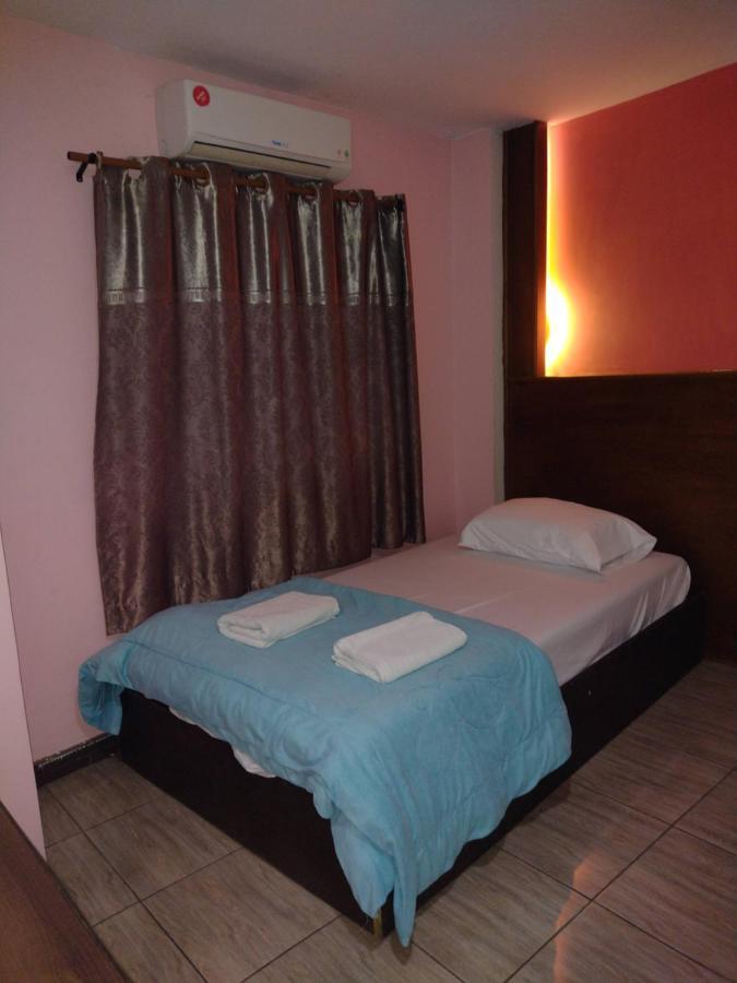 Friendly Hostel - Dmk Airport เฟรนด์ลี่ โฮสเทล ดอนเมือง Bangkok Luaran gambar